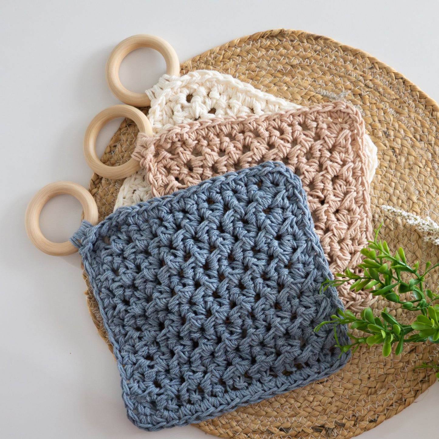 Quick & Easy Farmhouse Crochet Dishcloth