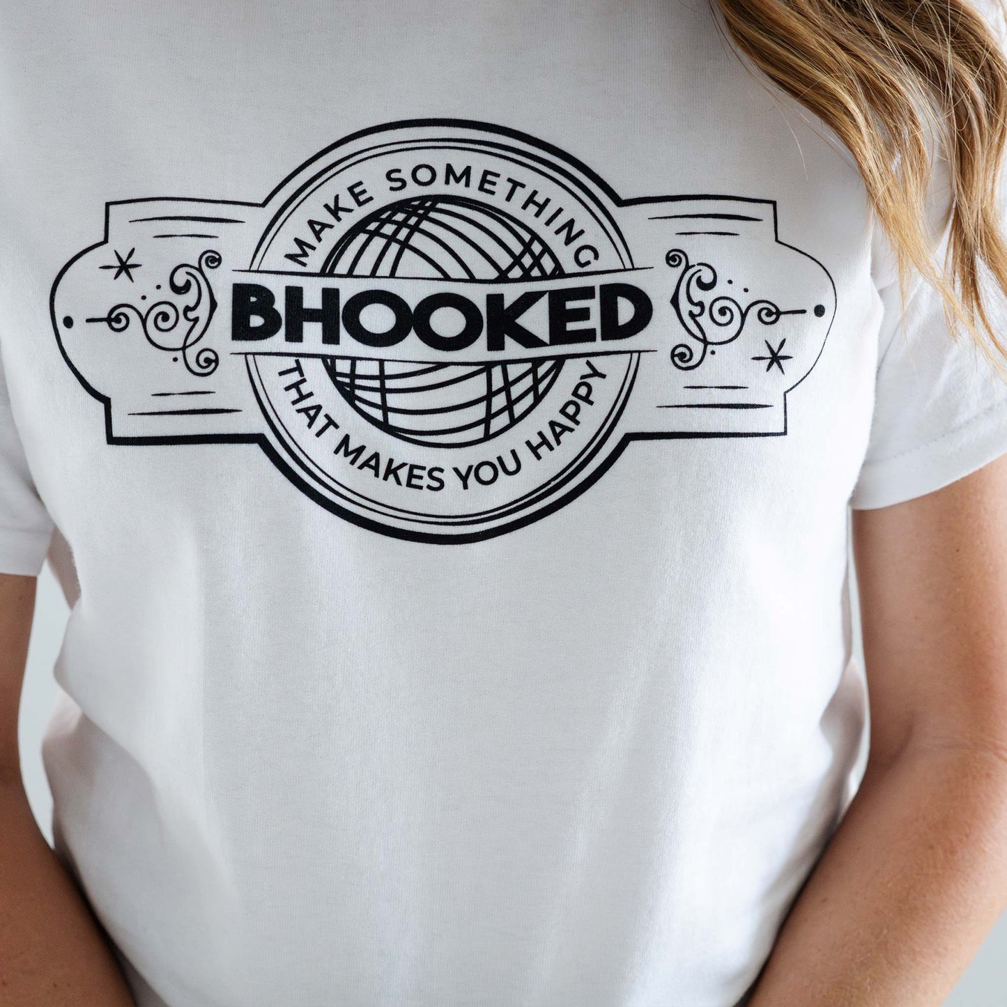 Classic B.Hooked Tee