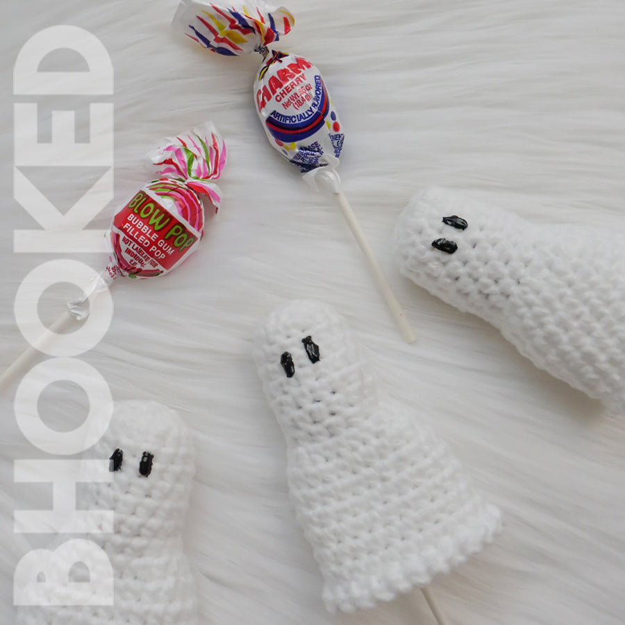 Quick Crochet Ghost Lollypop Covers