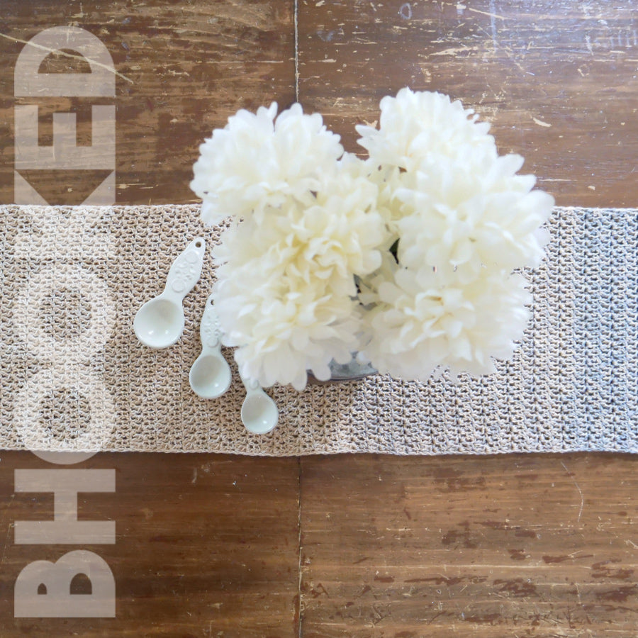 Farmhouse Crochet Table Runner
