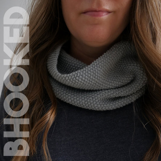 Simple Seed Stitch Cowl