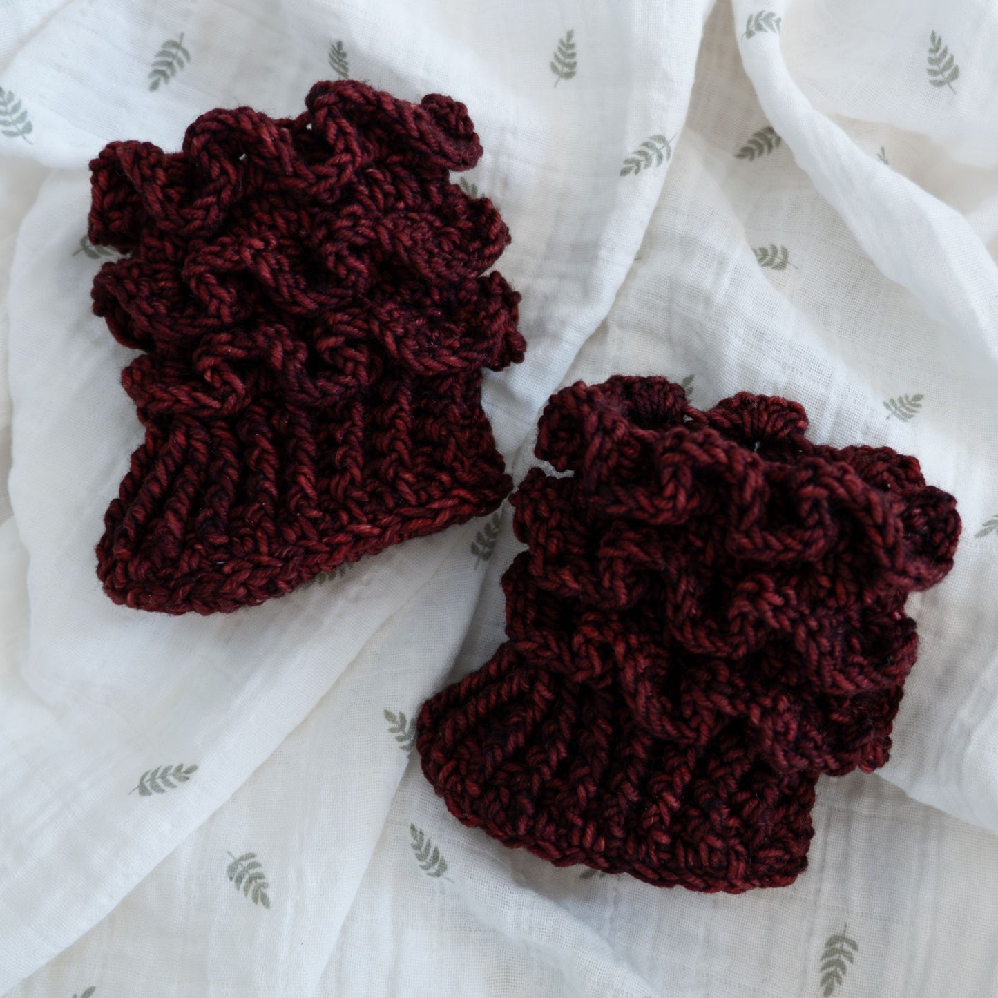 Crochet Baby Booties with Ruffles