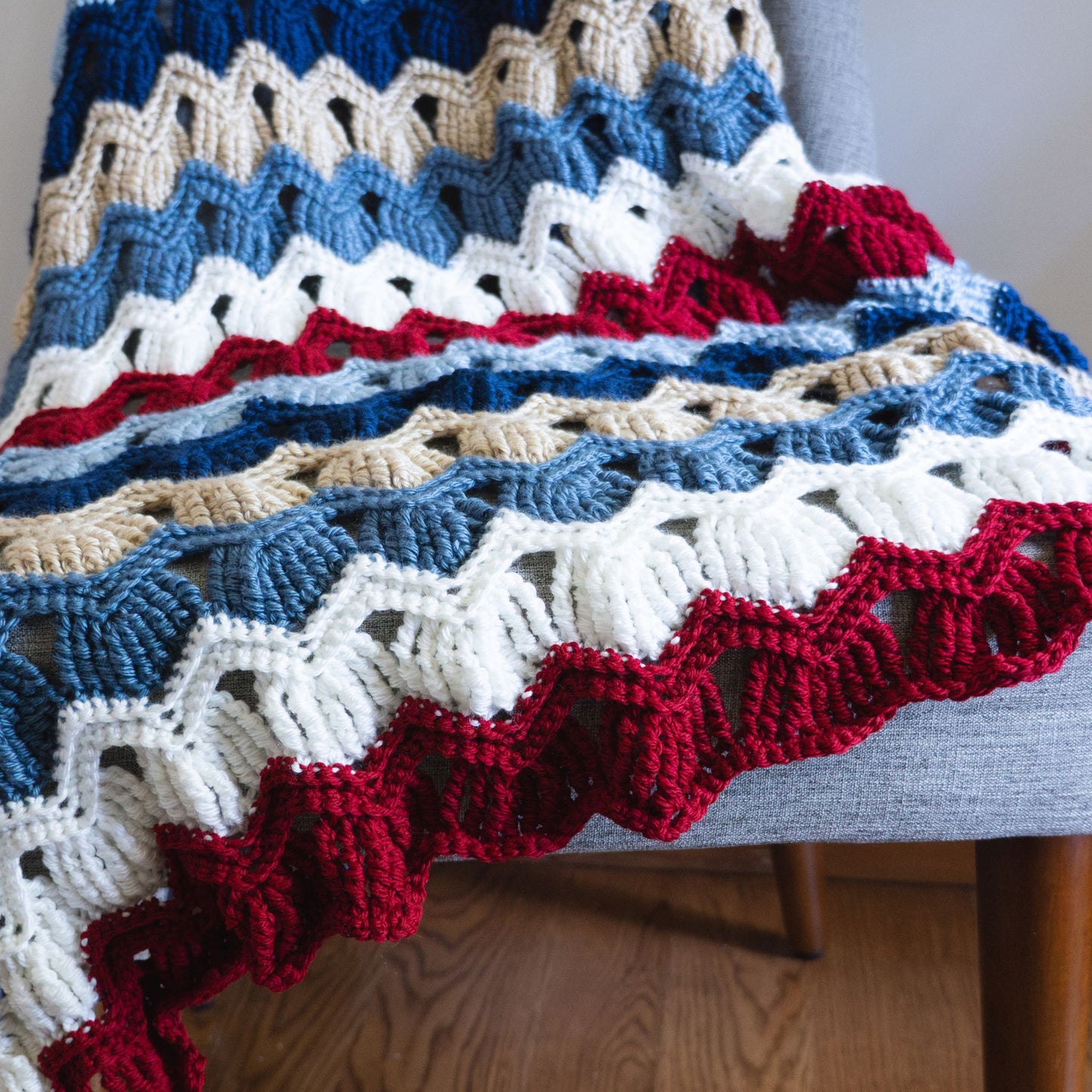 Vintage Fan Crochet Throw Blanket